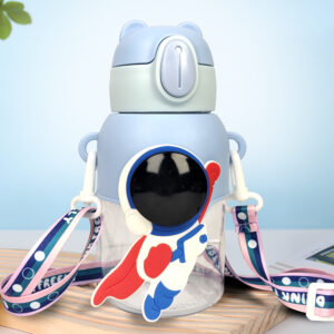 Astronaut Water Bottle for Kids – 600ML